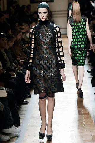 Look 28